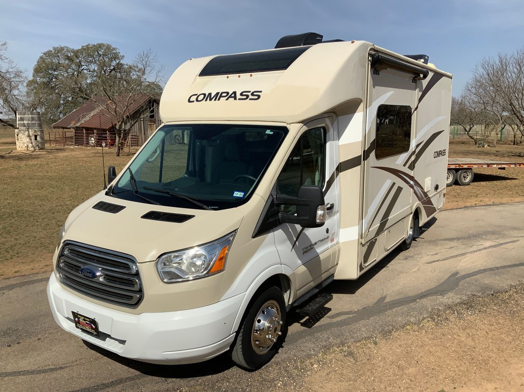 2017 Thor Axis Compass 23 29359 Miles White rv 3.2L I5 6-Speed Automatic