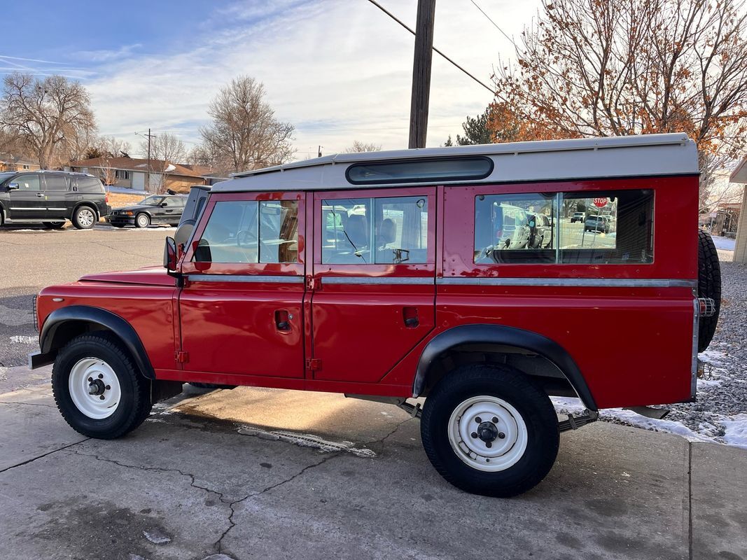 Owner 1979 Land Rover Series lll  very hard to find Land Rover 4 door 99,400 Miles Red