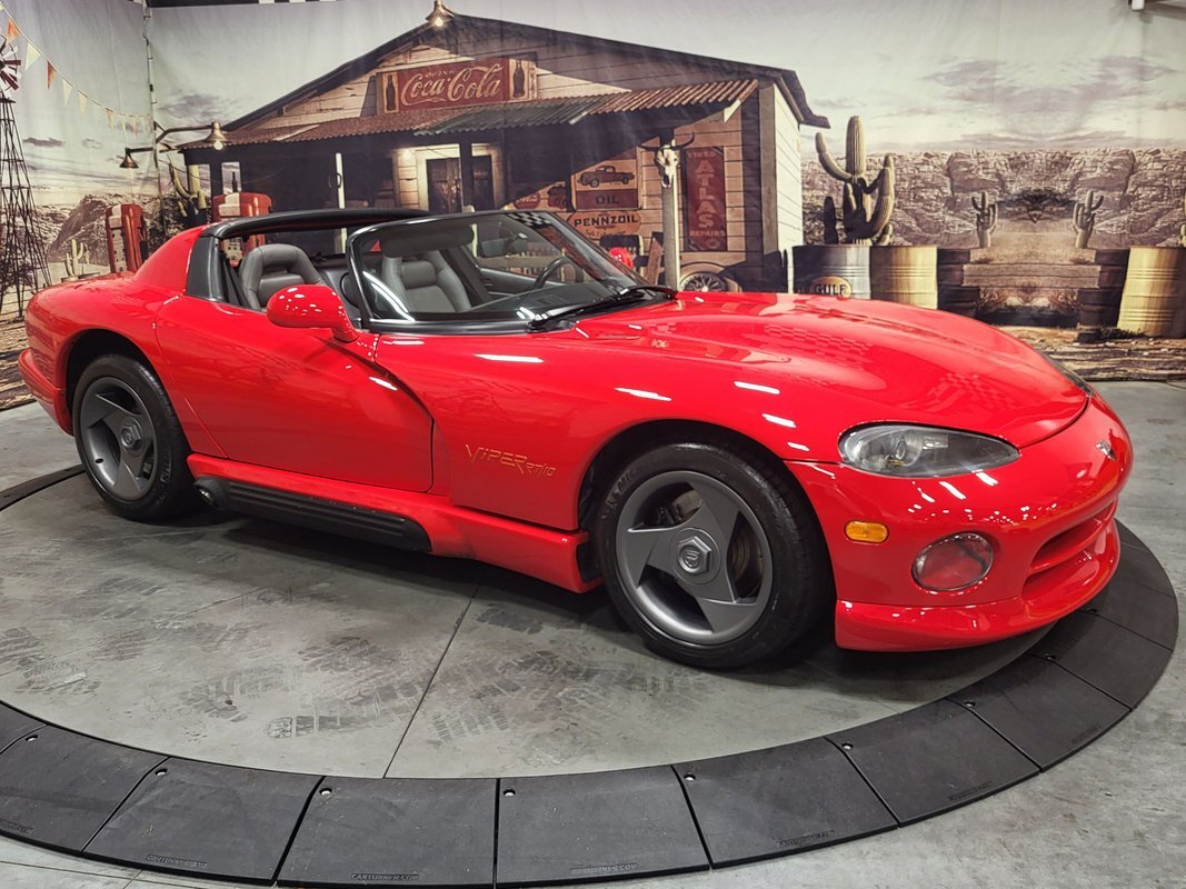 1994 DodgeViperRT/1010678 MilesViper RedViper V106 Speed Manual