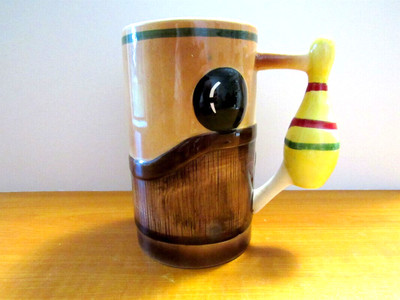 Napco 3D Bowling Cup Mug 1961 Vintage Bowling Pin Handle Cleveland Ohio 6'' Tall