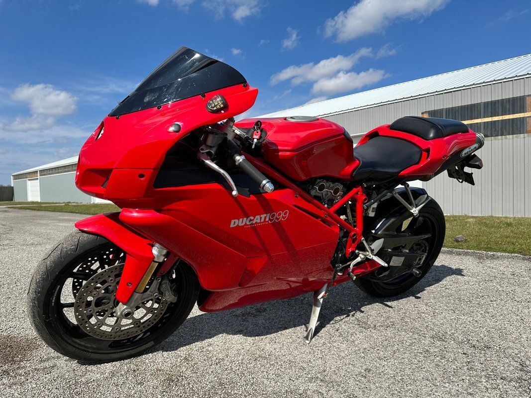 Owner 2005 Ducati 999