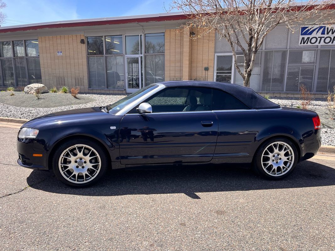 Owner 2007 Audi S4 quattro Top down summer fun 106,885 Miles Blue  4.2L V8 double over