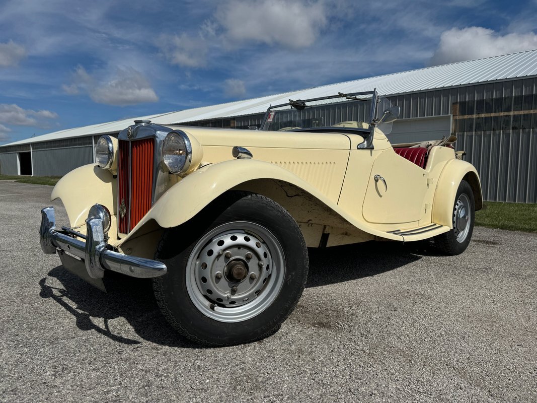 1952 MG TD CONVERTIBLE