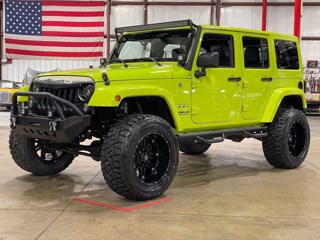 2016 Jeep Wrangler Sahara Unlimited 15418 Miles Green Jeep 3.8 Liter V6 Automati