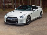 2015 Nissan GT-R 3.8 [550] Premium 2dr Auto COUPE Petrol Automatic