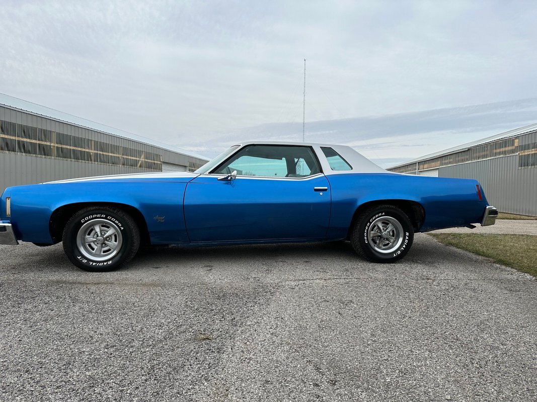 Owner 1977 PONTIAC GRAND PRIX