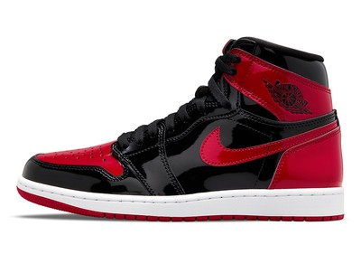 Мужские кроссовки Jordan 1 Retro High OG Patent Bred черные/университетские красно-белые (555088 063)