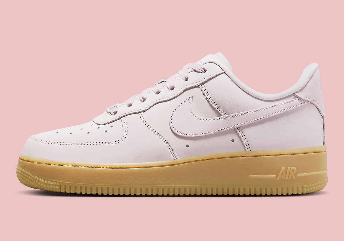 靴 AIR FORCE 1 LOW PREMIUM 3 VELOUR PINK Nike Air Force 1 Low Premium 3 Velour Pink Rise Men's