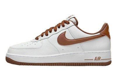 

Мужские кроссовки Nike Air Force 1 07 White/Pecan-White (DH7561 100)