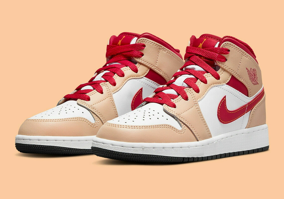 Nike Air Jordan 1 Mid GS Size 5 Beige White Red AJ1 554725