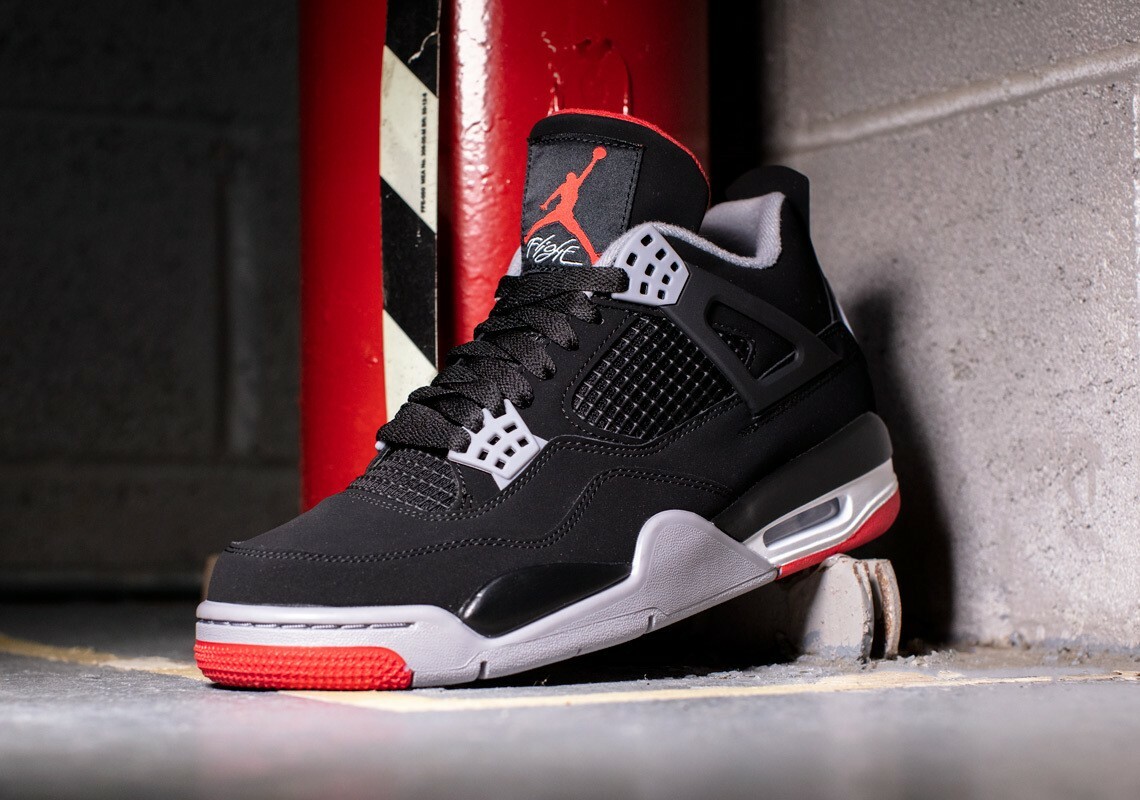 Nike Air Jordan 4