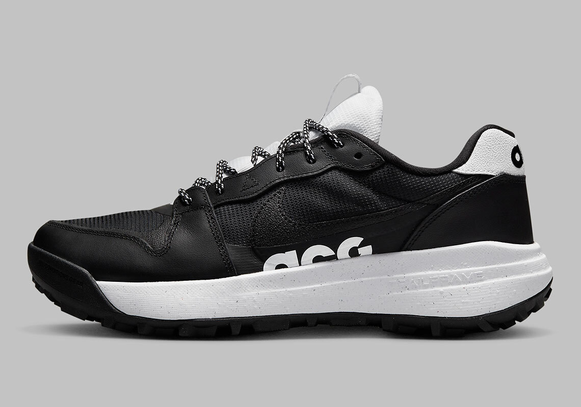 

Мужские кроссовки для бега по пересеченной местности и пешего туризма Nike ACG Lowcate Black White DX2256-001 размер 12, Черный, Nike ACG Lowcate
