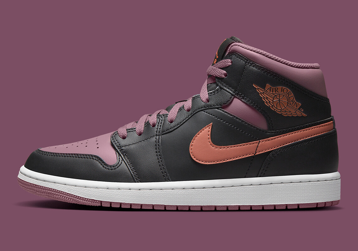 Мужские кроссовки Nike Air Jordan 1 Retro Mid SE Black Sky J Оранжево-лиловый FB9911-008 sz 7.5