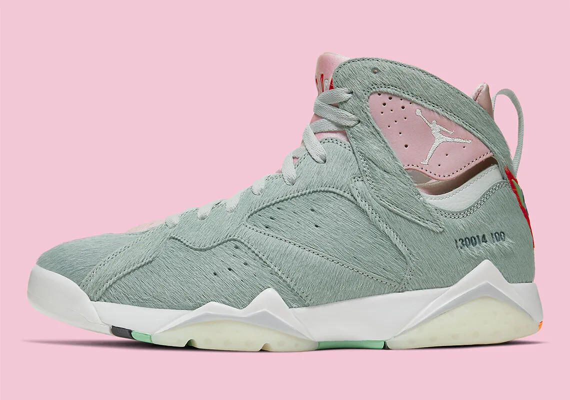 

Мужские размеры Nike Air Jordan 7 Retro SE Hare нейтрально-серого цвета Summit White CT8528-002, Серый, Air Jordan 7