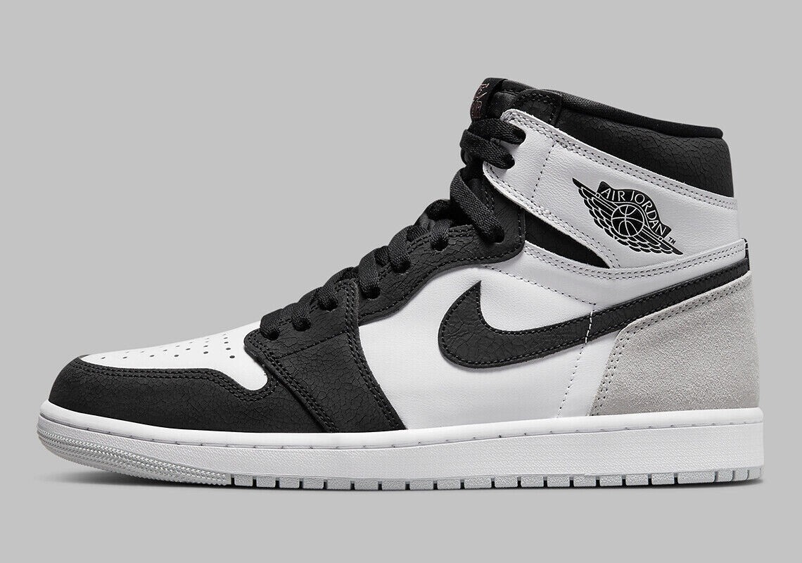 

Мужские кроссовки Nike Air Jordan 1 Retro High OG Stage Haze 555088-108, размер 12, новинка, White/black-grey fog, Air Jordan 1 Retro High