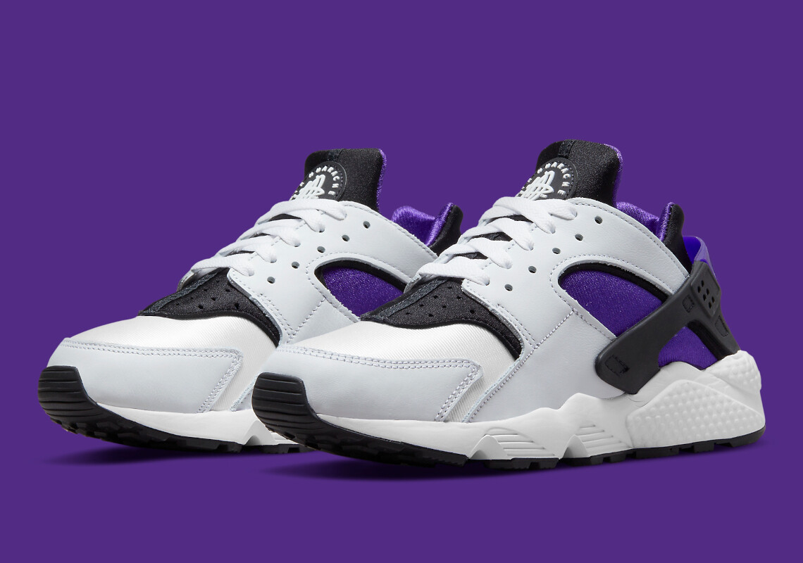 Женские кроссовки Nike Air Huarache Run OG Purple Punch белые черные DH4439-105 размер 6,5