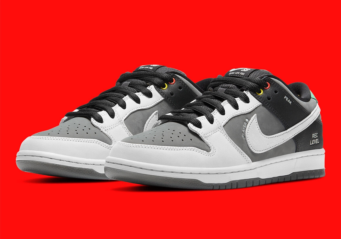 

Мужские кроссовки Nike SB Dunk Low Pro VX1000 Camcorder CV1659-001 US6-12, Серый, Nike SB Dunk Low