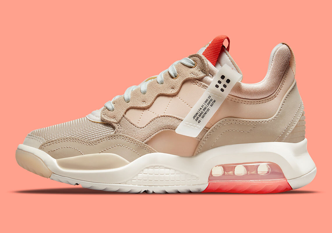 

Nike Air Jordan MA2 ОБРАЗЕЦ Future Beginnings Rattan Chile Sail CV8122-200 sz 9, Бежевый, Air Jordan MA2