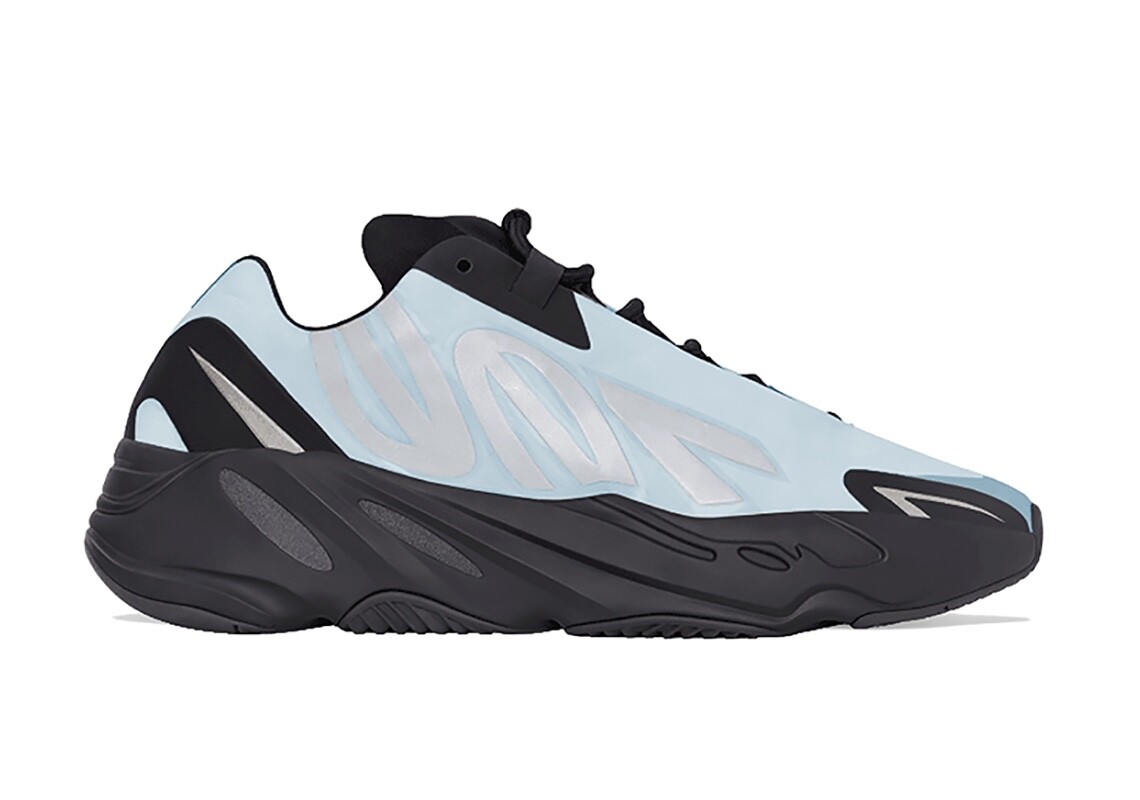 靴 adidas YEEZY Boost 700 MNVN \