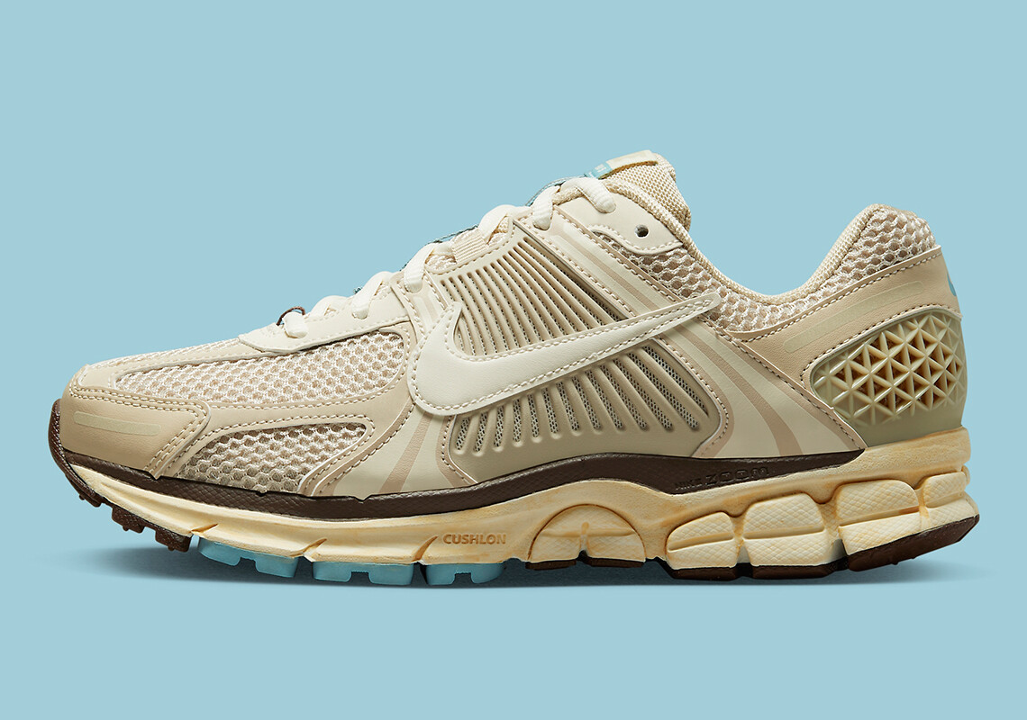 ★NIKE★NIKE W ZOOM VOMERO 5/FB8825-111 $_57.JPG?set_id=880000500F
