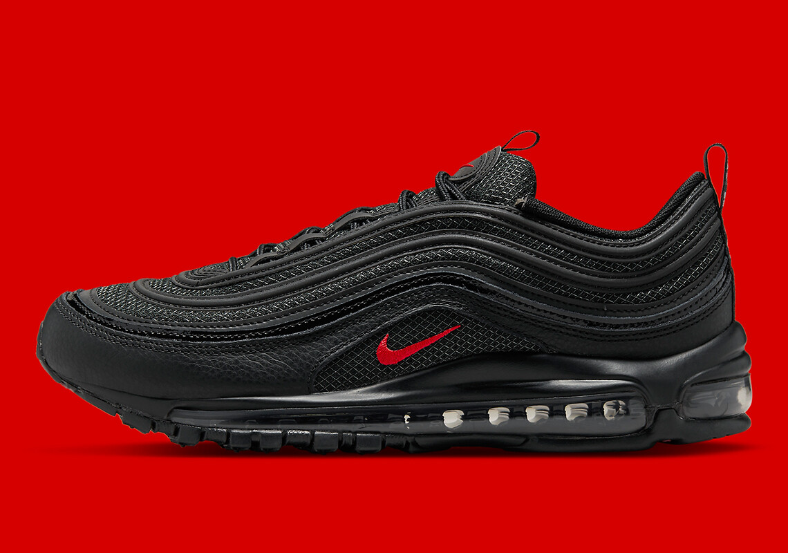 

Nike Air Max 97 Vampire Black University Red DV3486-001 размер 6 мужские = 7,5 женские, Черный, Nike Air Max 97