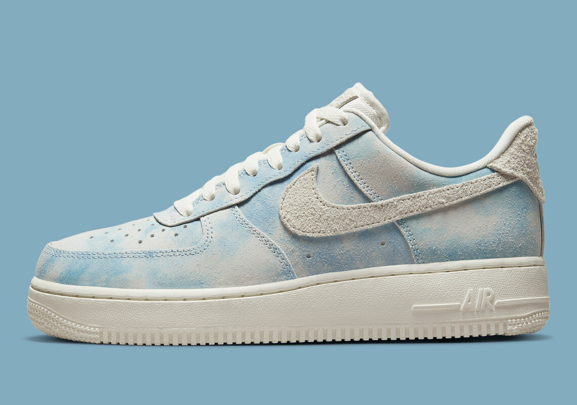 NIKE AIR FORCE1 ナイキ スニーカー青白 ナイキ