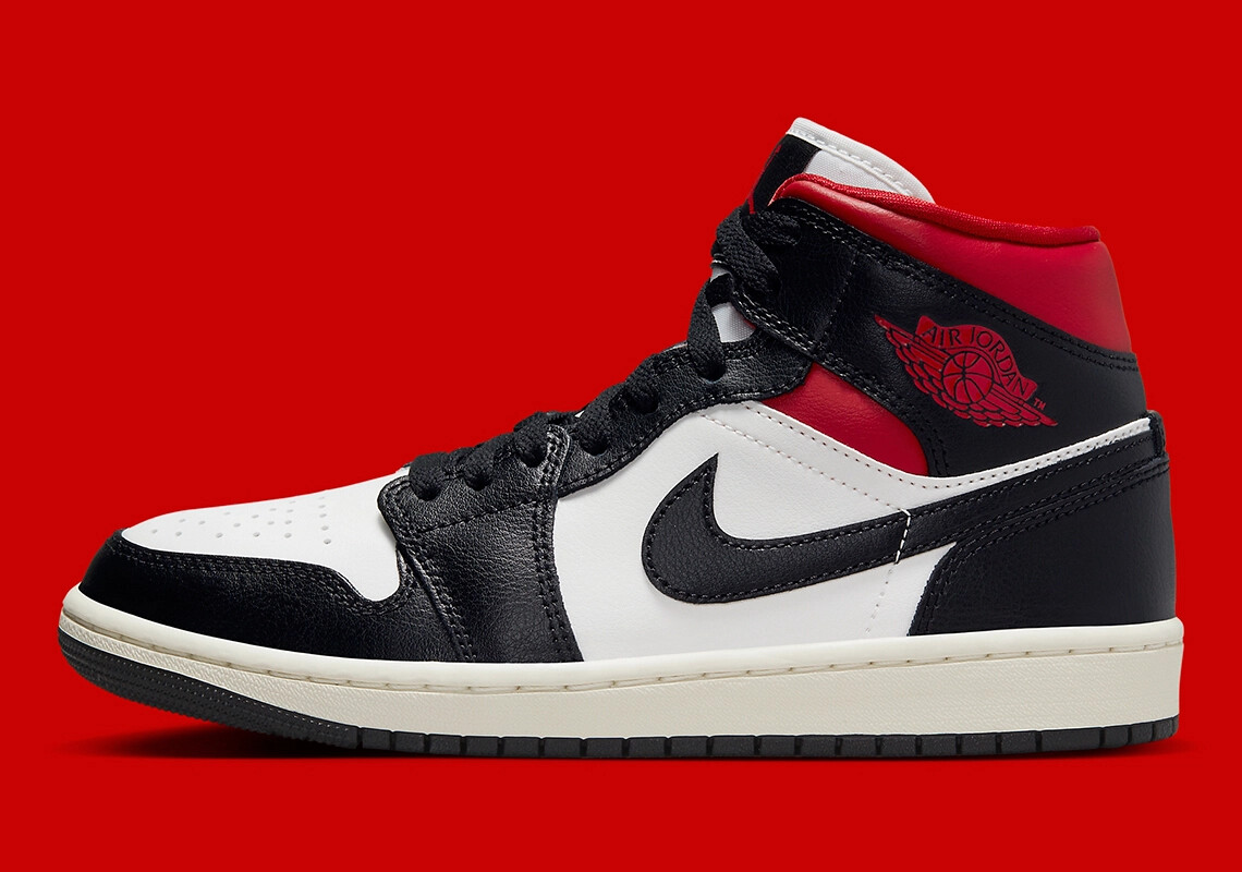 Nike air jordan 1 black red white hotsell