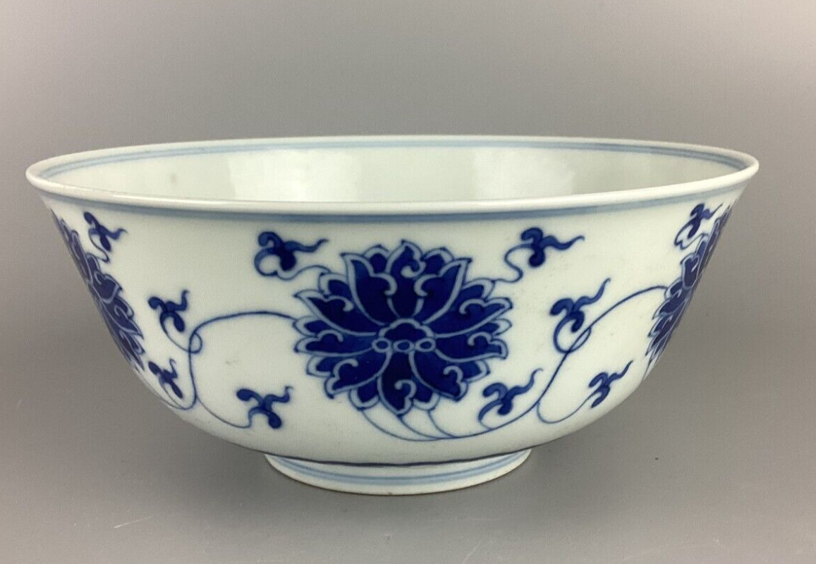 19C Guangxu-07 清光緒 青花纏枝蓮紋盌 (B) A blue and white