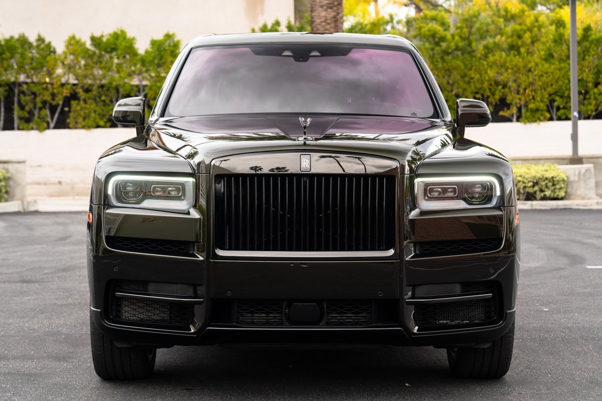 2023 Rollsroyce Cullinan Black Badge 50 Miles Olivin Suv 6.75 L V12 Twinturboc Used Rolls