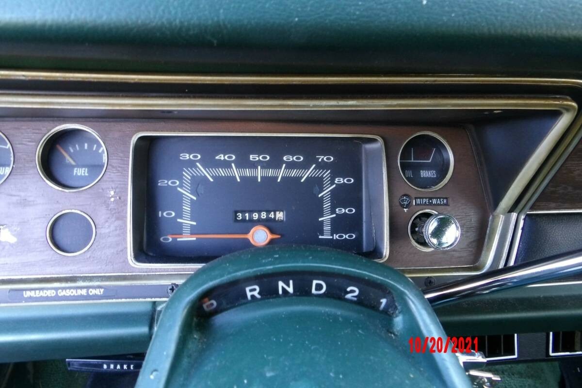 Survivor 1975 Dodge Dart Swinger