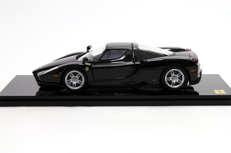 1/43 KYOSHO Ferrari ENZO エンツォ フェラーリ 京商