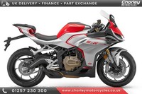 QJMotor SRK 421 RR 2026