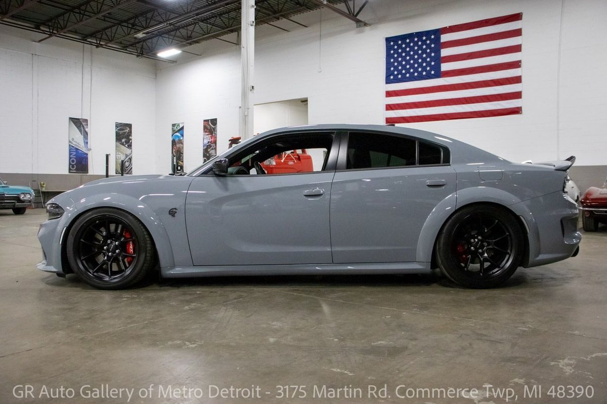 Owner 2021 Dodge Charger SRT Hellcat Widebody 14417 Miles Smoke Show Gray  6.2L Superc