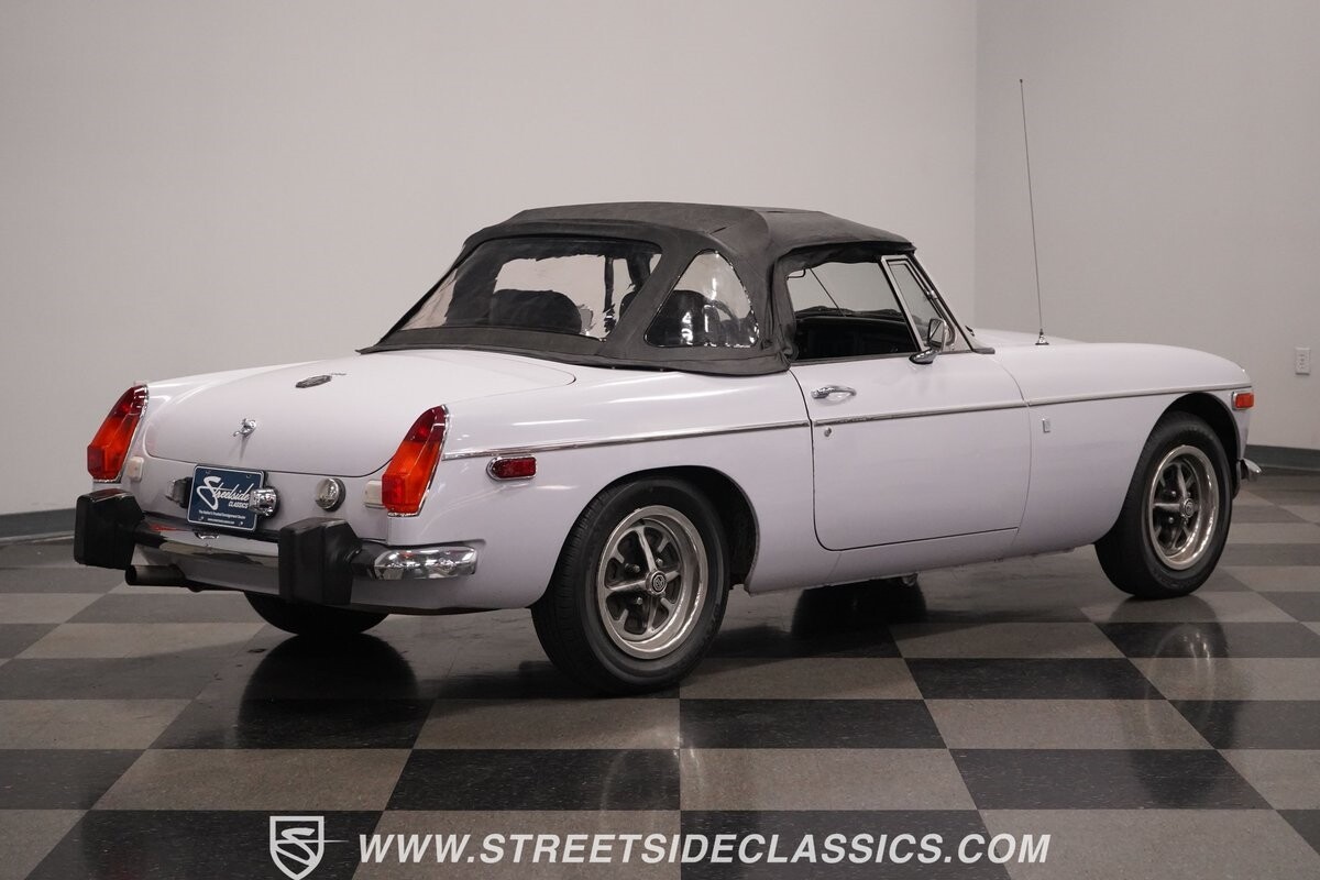 1974 MG MGB 