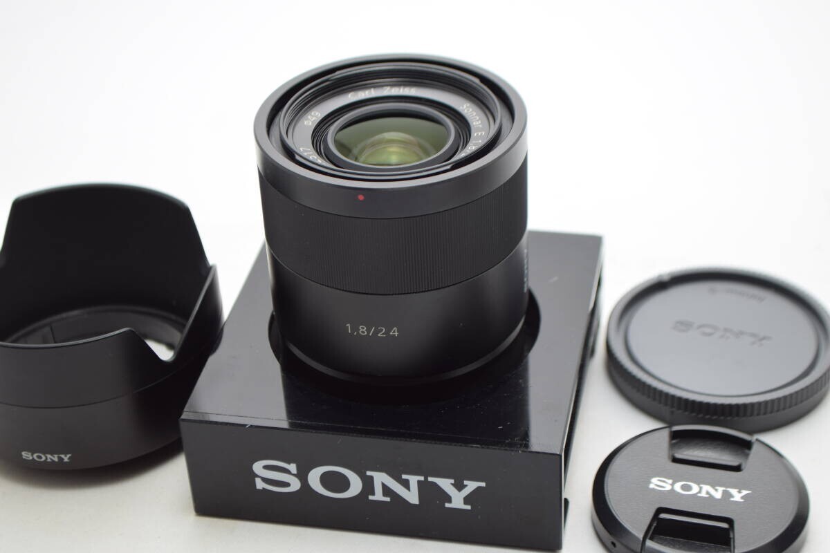 Sonnar T＊ E 24mm F1.8 ZA SEL24F18Z Amazon.com : Sony Carl ZEISS Sonnar T E 24mm F1.8 ZA E-Mount