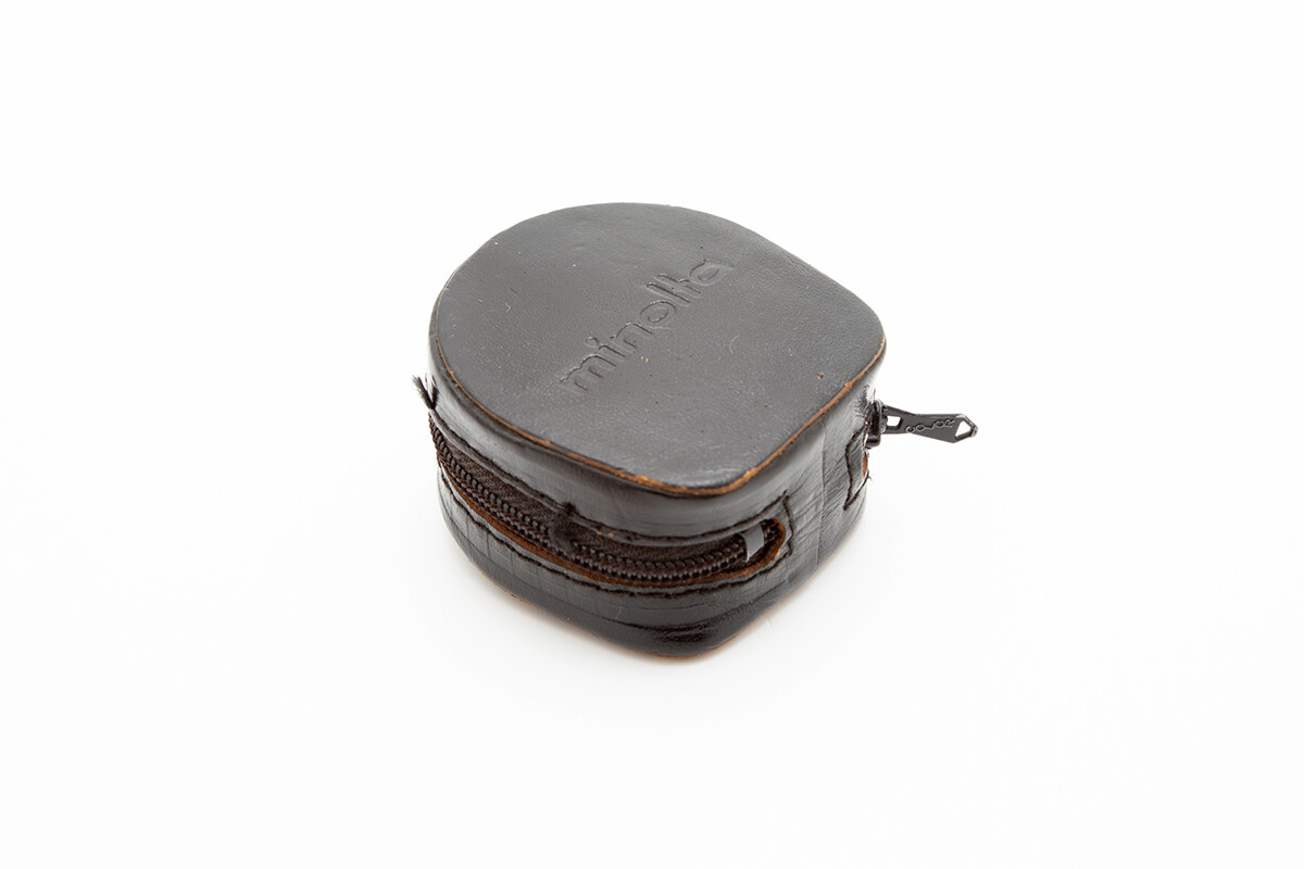 Genuine Minolta Autocord Lens Hood + Case *Ex++* - Nice!