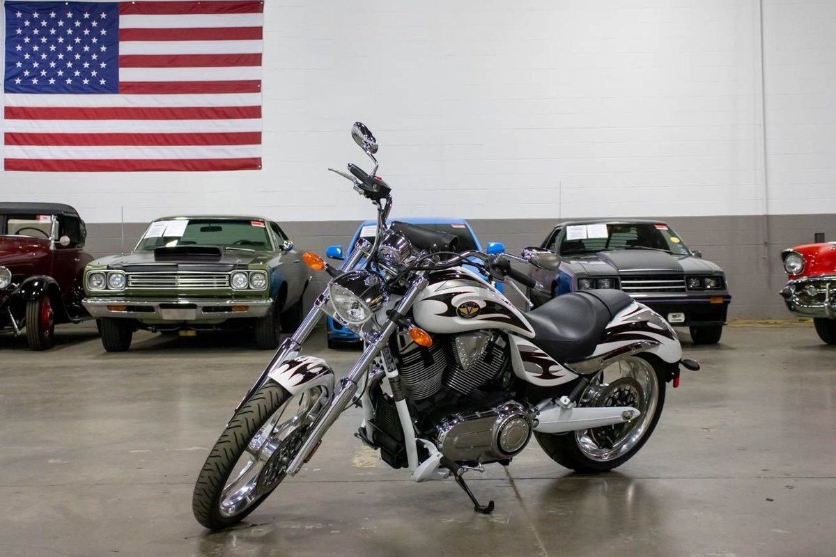 2012 Victory Vegas Jackpot 1300 Miles White  1734cc Manual