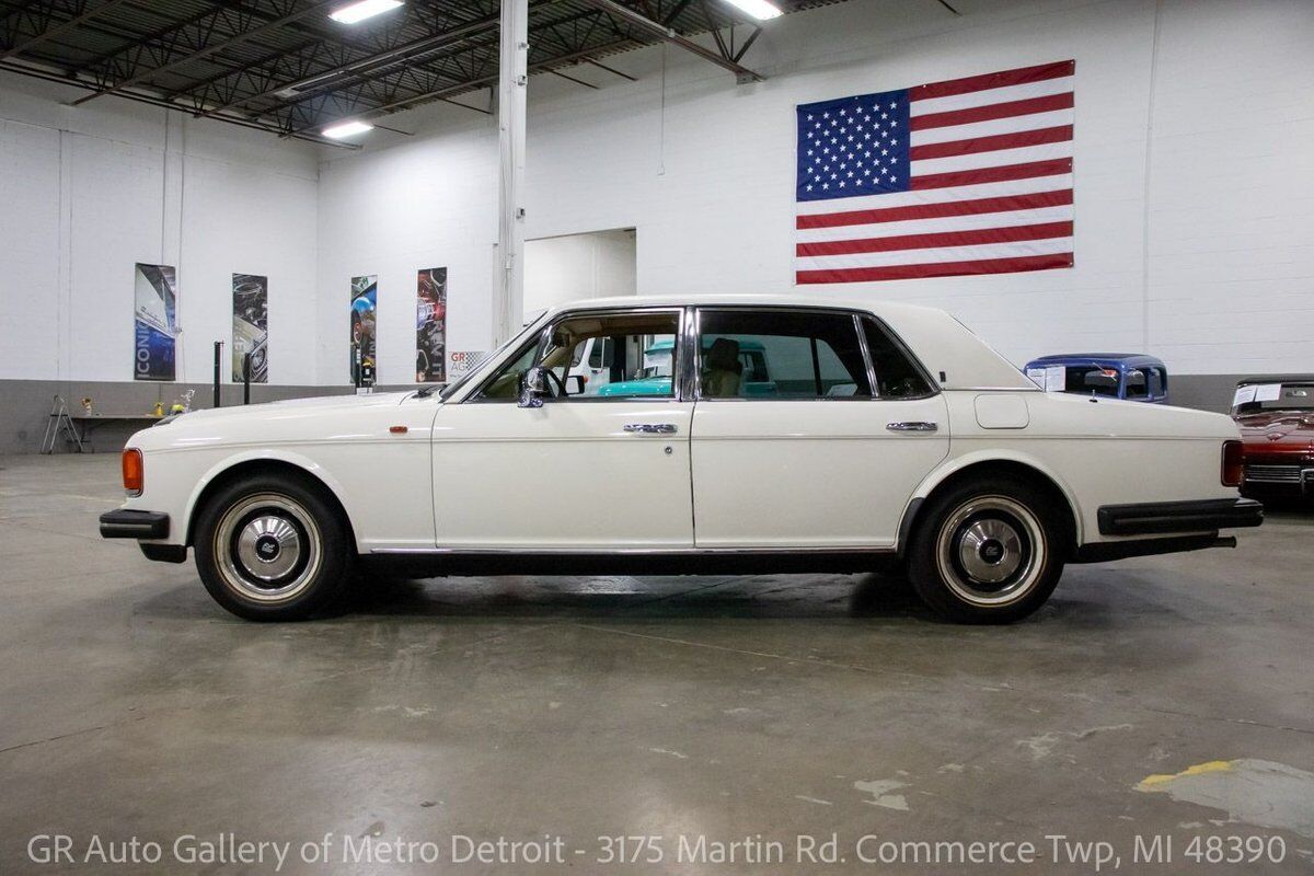Owner 1985 Rolls-Royce Silver Spur  66201 Miles Arran White  6.8L V8 Automatic