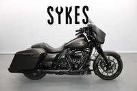 2020 Harley-Davidson FLHXS Touring Street Glide Special in River Rock Grey Denim