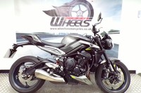 2023 TRIUMPH STREET TRIPLE 765 R WITH ONLY 5960 MILES FROM NEW