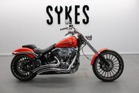 2017 Harley-Davidson FXSB Softail Breakout in Laguna Orange