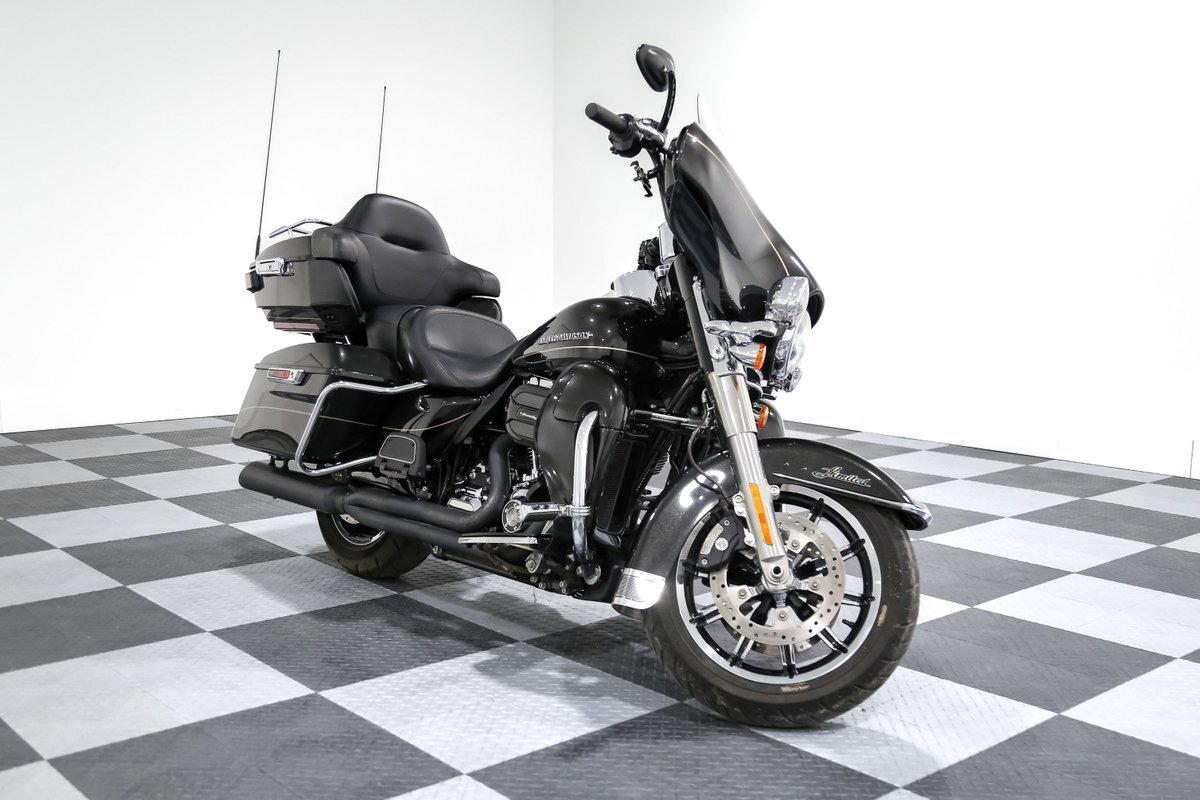 2016 Harley Davidson Ultra Classic FLHTC Electra Glide 1648 Miles BLACK Other 10