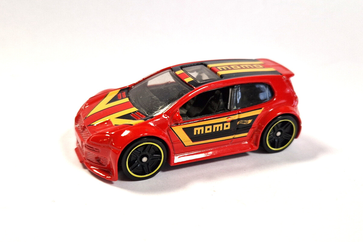 Hot Wheels Premium Pop Culture 2024 - Racing Club Snoopy 1950 - 1:64 Diecast - Foto 2