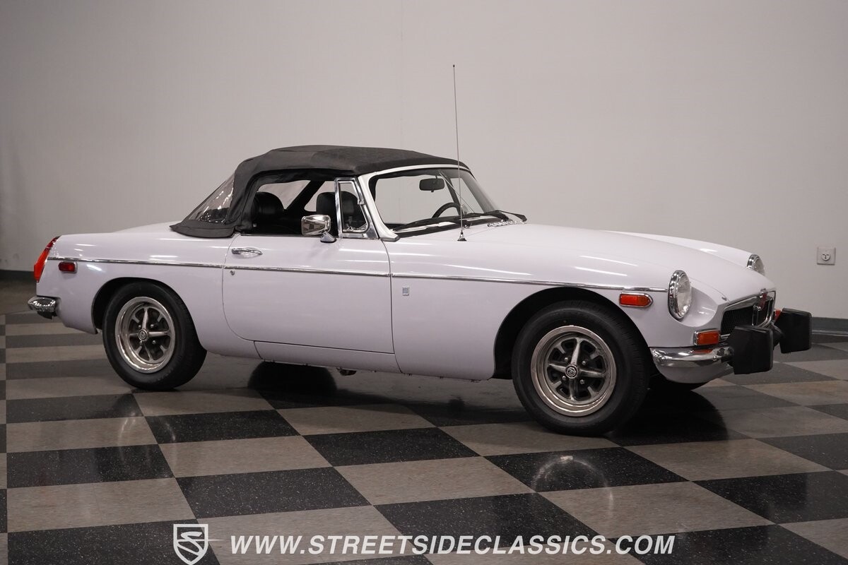 1974 MG MGB 