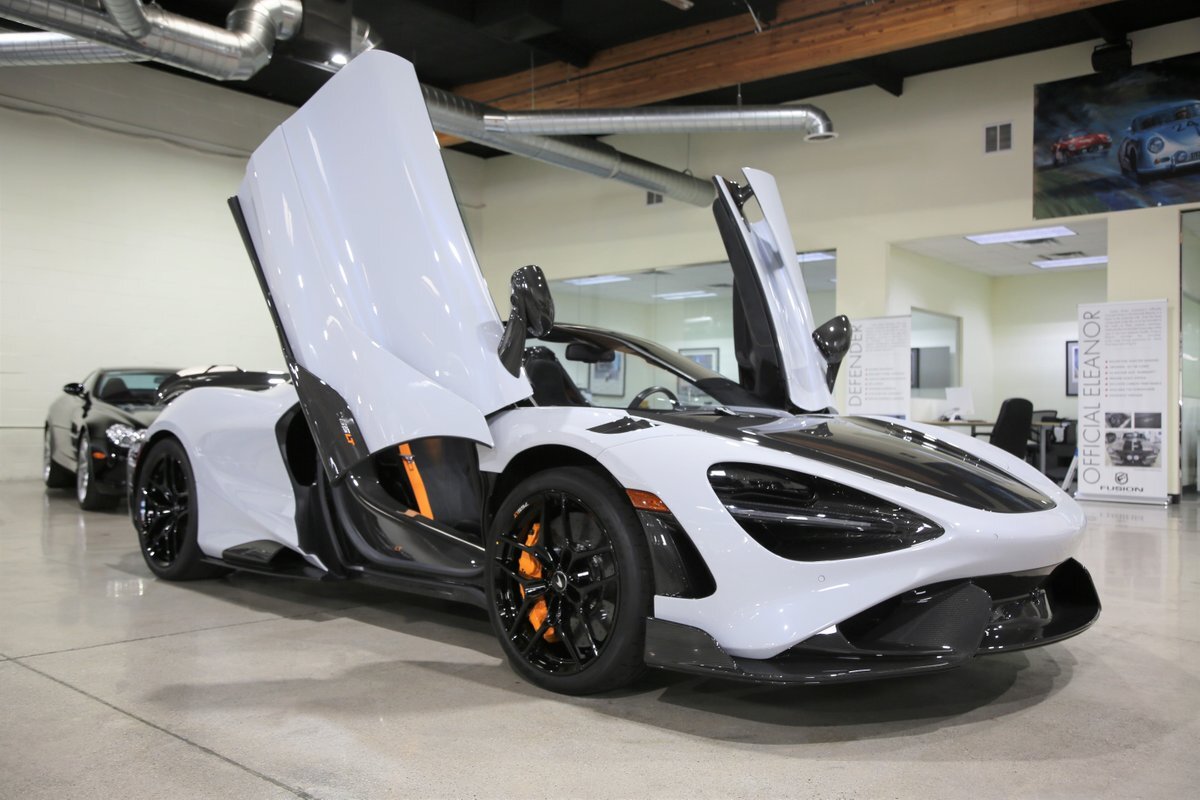 2022 Mclaren 765lt Spider 112 Miles Gray Convertible 8 Cylinder Engine