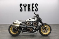 2021 Harley-Davidson RH1250S Sportster S in Custom Silver and Black