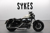 2017 Harley-Davidson XL1200X Sportster Forty Eight in Hard Candy Silver Flake