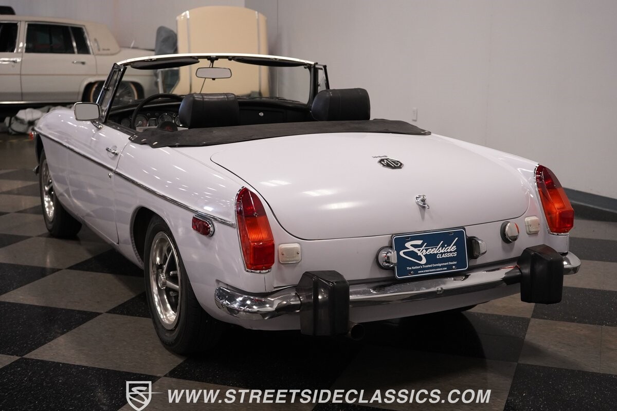 1974 MG MGB 