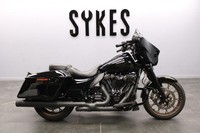 2022 Harley-Davidson FLHXST Touring Street Glide ST in Vivid Black