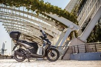 Voge SR16 125cc Scooter